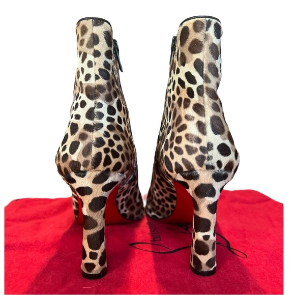 Christian Louboutin SO ELEONOR 85 Leopard Pony Ankle Bootie Heels Boots Sz 38.5 - Picture 10 of 15